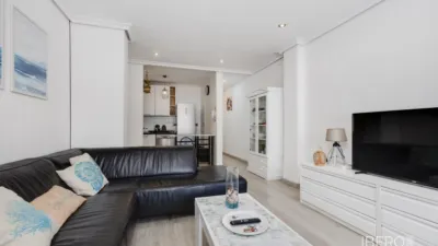 Piso – Torrevieja, Baños de Europa, Urbanización El Chaparral - Más