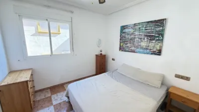 Pis – Orihuela, Urbanización Villacosta I, Villa Martín - Més
