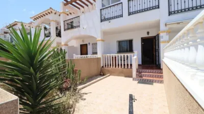 Piso – Orihuela, Residencial Jumilla III, Urbanización Horizonte - Vista 3