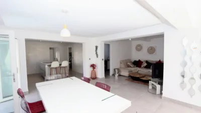 Casa – Torrevieja, Urbanización Los Balcones - Més