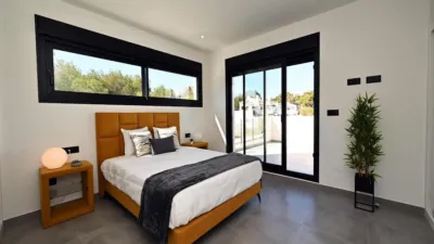 Casa – Orihuela, Urbanización Villacosta I, Villa Martín - Més