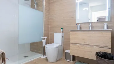 Apartment in Las Filipinas-Villamartín-Canal Norte photo 14