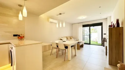 Apartment in Guardamar del Segura photo 12