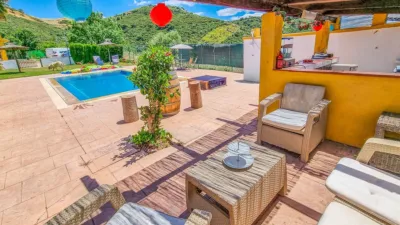 House in Casares photo 2
