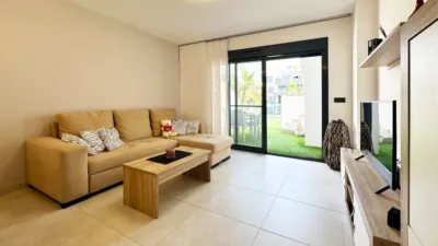 Apartment in Guardamar del Segura photo 32
