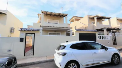 House in Las Filipinas-Villamartín-Canal Norte photo 32