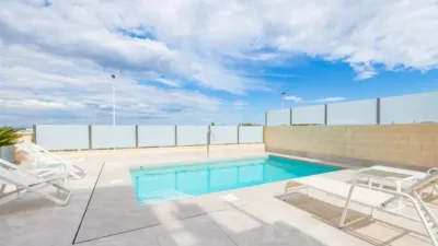 Casa – Torrevieja, Urbanización Los Balcones - Vista 2