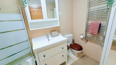 Apartamento en Gea y Trullols photo 12