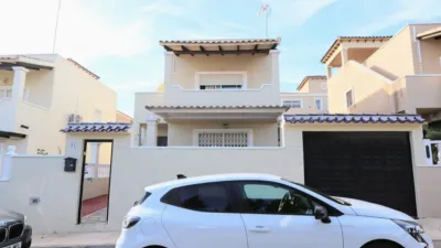 House in Las Filipinas-Villamartín-Canal Norte photo 35