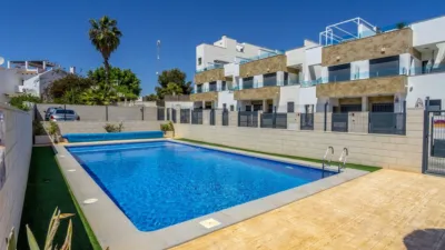 Casa – San Miguel de Salinas - Vista 2