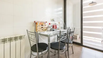 Apartment in Adelfas photo 10