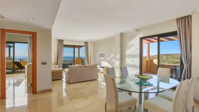 Apartamento en Benahavís photo 2
