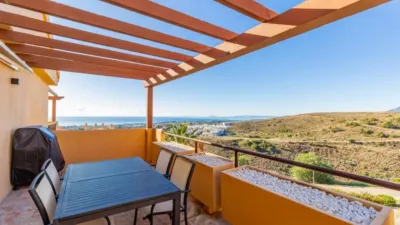 Apartamento en Benahavís photo 9