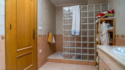 Chalet in El Pinós - Pinoso photo 35