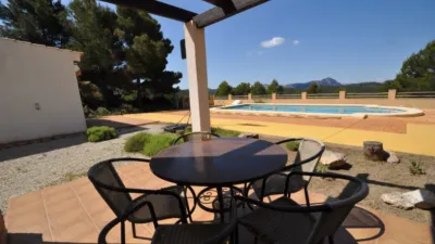 Villa in Castalla photo 3