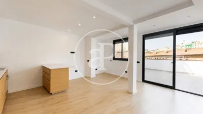 Apartment in Sants photo 2