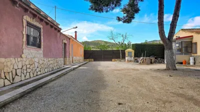 Rustic Finca in El Pinós - Pinoso photo 47