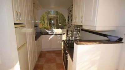 Villa in La Nucia photo 17