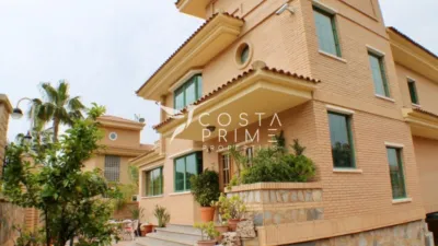 Villa in Benidorm photo 33