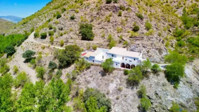 House in Sierro photo 138
