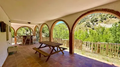 House in Sierro photo 2