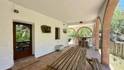 House in Sierro photo 23