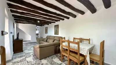 House in Sierro photo 60