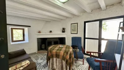 House in Sierro photo 24