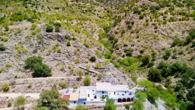 House in Sierro photo 135