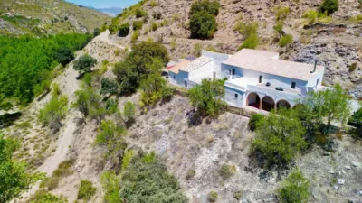 House in Sierro photo 133