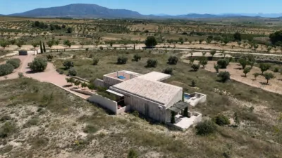 Villa in El Pinós - Pinoso photo 5