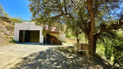 House in Sierro photo 36