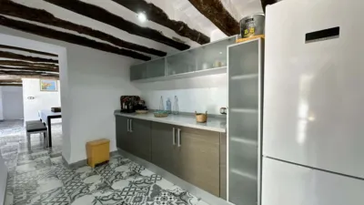 House in Sierro photo 42