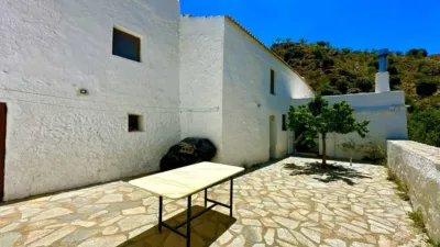 House in Sierro photo 68