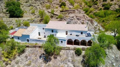 House in Sierro photo 132
