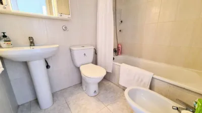 Apartment in Las Filipinas-Villamartín-Canal Norte photo 9