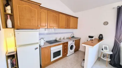 Apartment in Las Filipinas-Villamartín-Canal Norte photo 6
