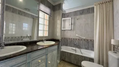 House in Guardamar del Segura photo 42