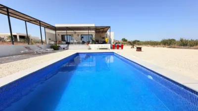 Chalet in El Pinós - Pinoso photo 8