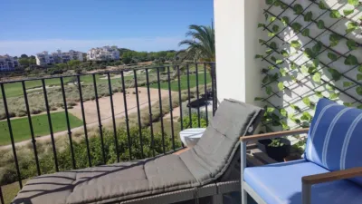 Apartment in Gea y Trullols photo 8