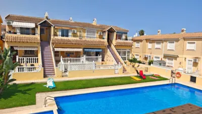 Piso – San Miguel de Salinas, Urbanización Las Filipinas - Vista 2