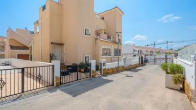 Casa – San Miguel de Salinas - Vista 2