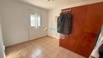 House in Oria photo 8