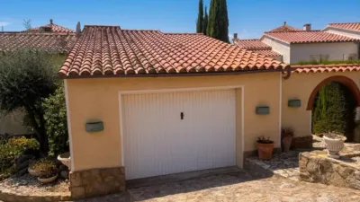 Single-family home in Palau-Saverdera photo 5