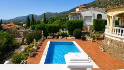Single-family home in Palau-Saverdera photo 2