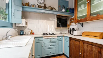 House in Centre photo 8