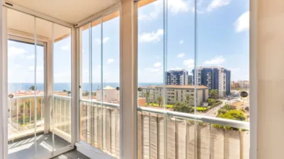 Pis – Torrevieja, Urbanización Rocío del Mar, Urbanización Punta Prima - Més