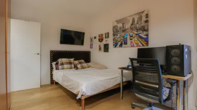 Apartment in Sant Feliu de Llobregat photo 3