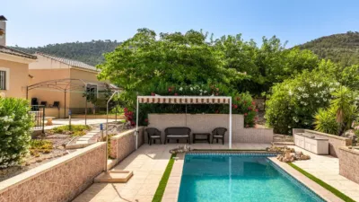 Detached House in El Pinós - Pinoso photo 9