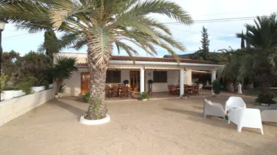 Chalet in Elda photo 10